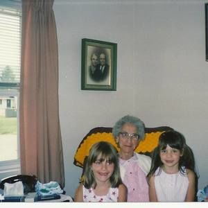 Meet your Posher, Erica